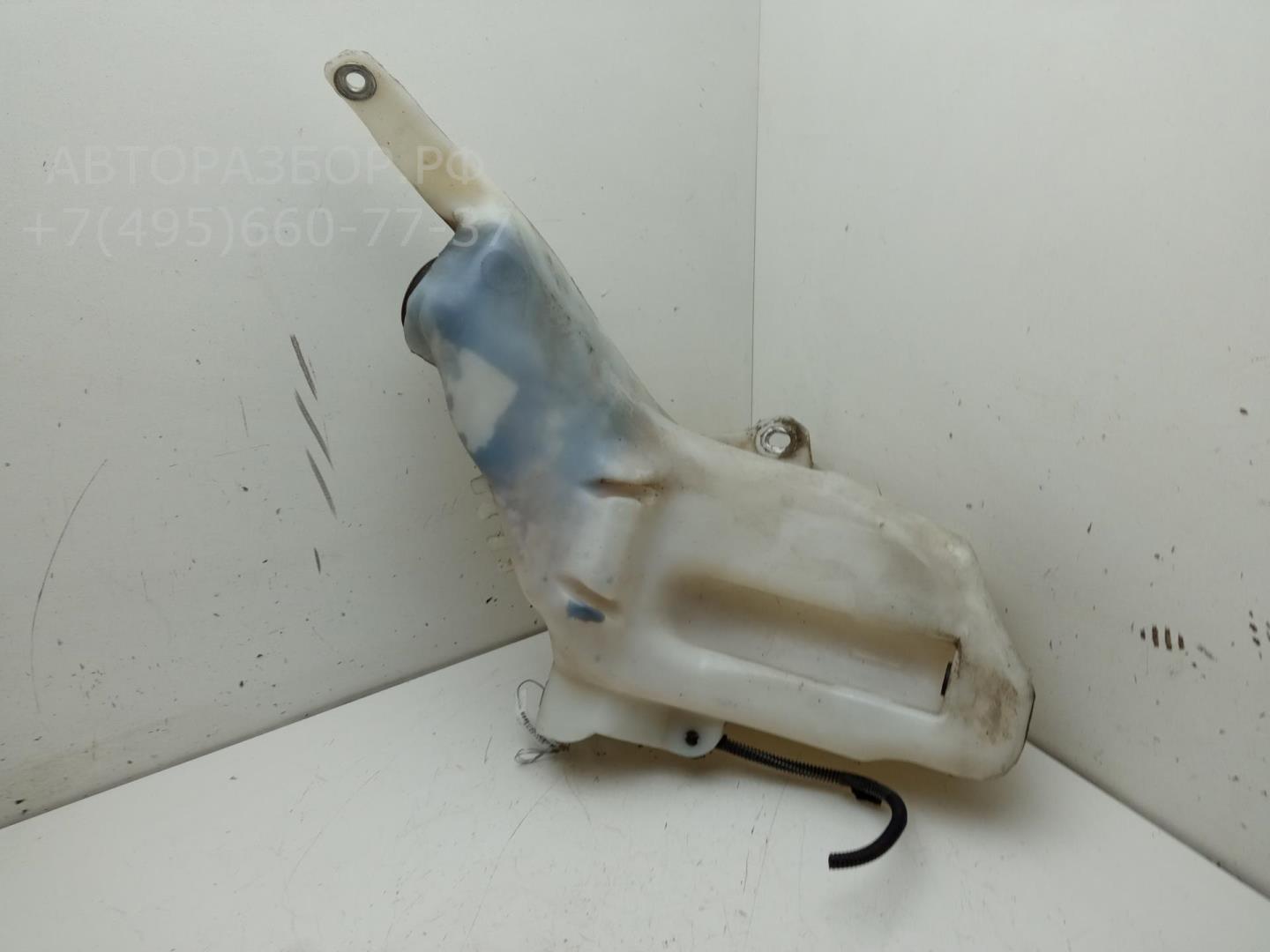 Бачок омывателя лобового стекла