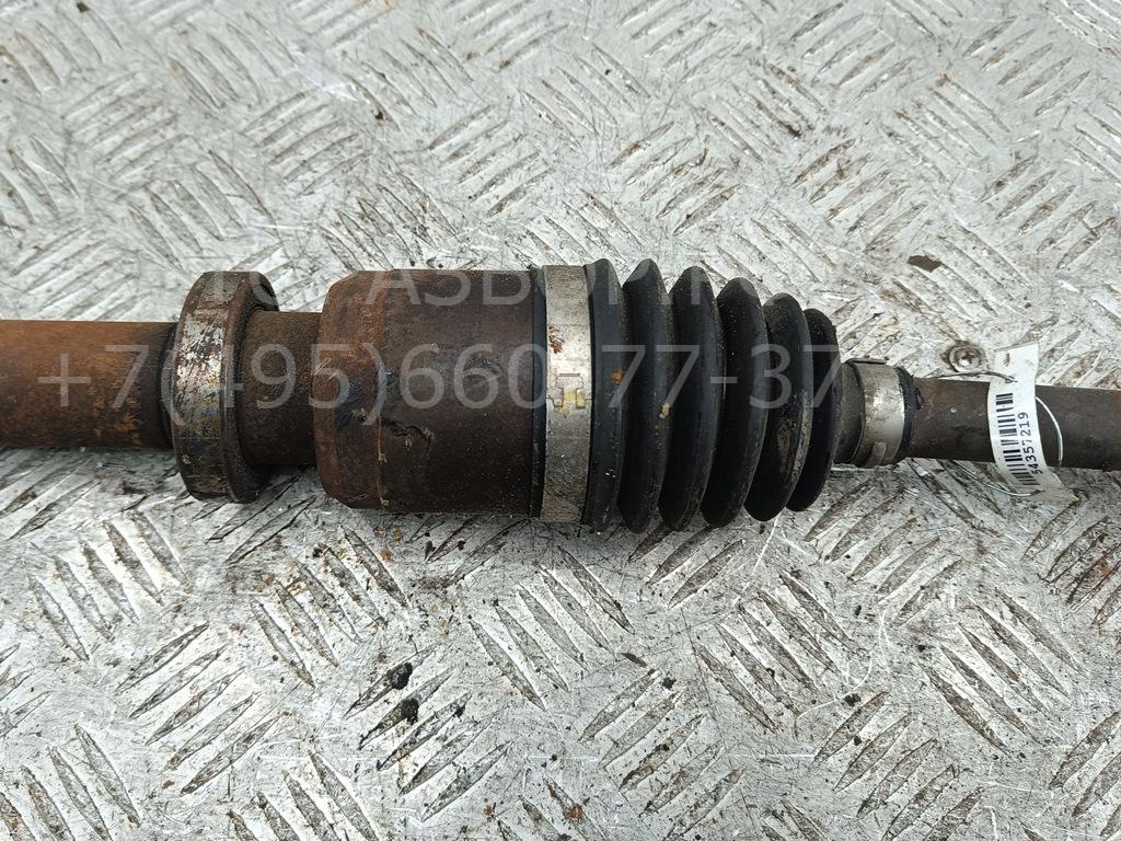 Полуось передняя правая