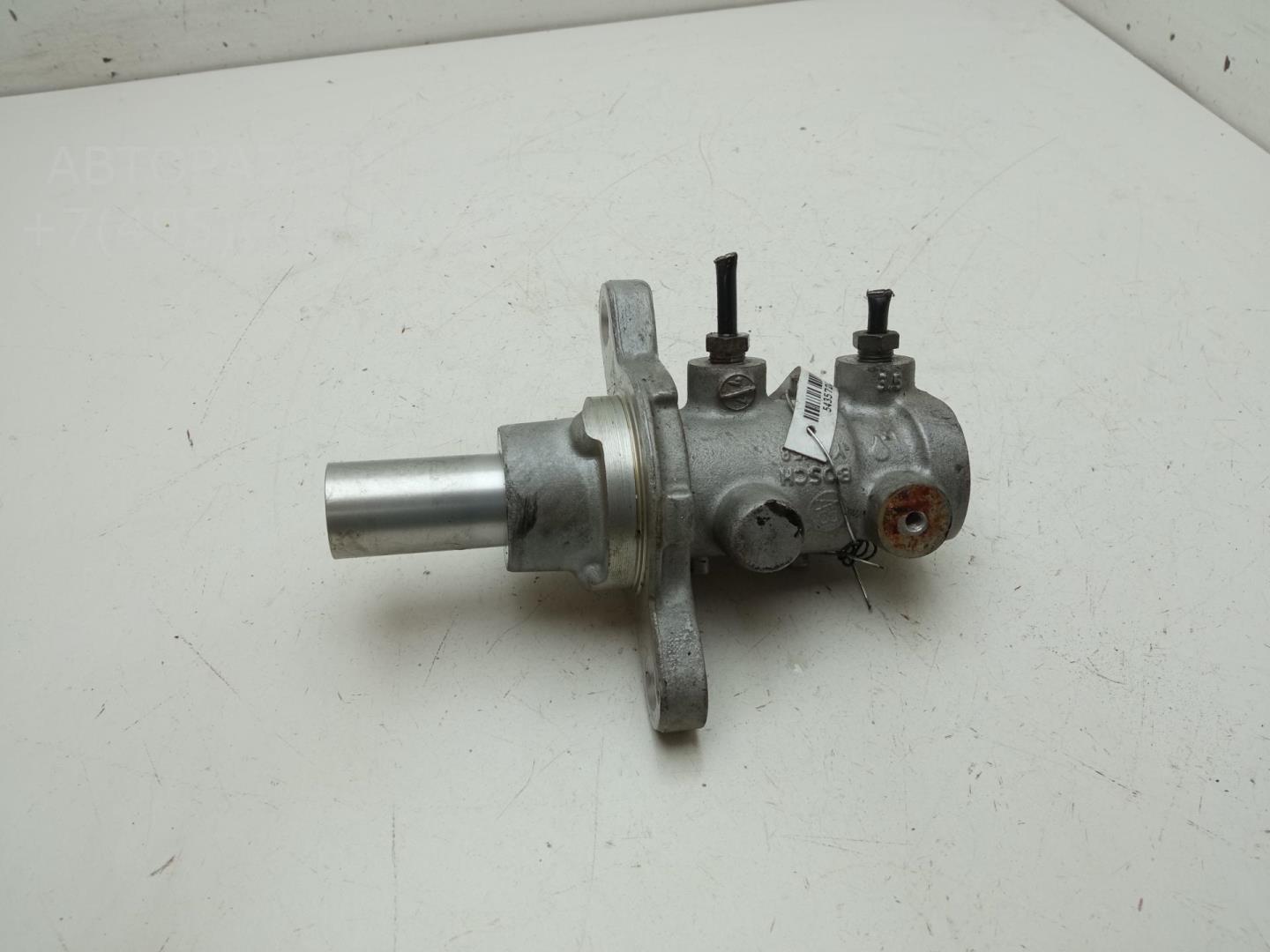 Цилиндр тормозной главный