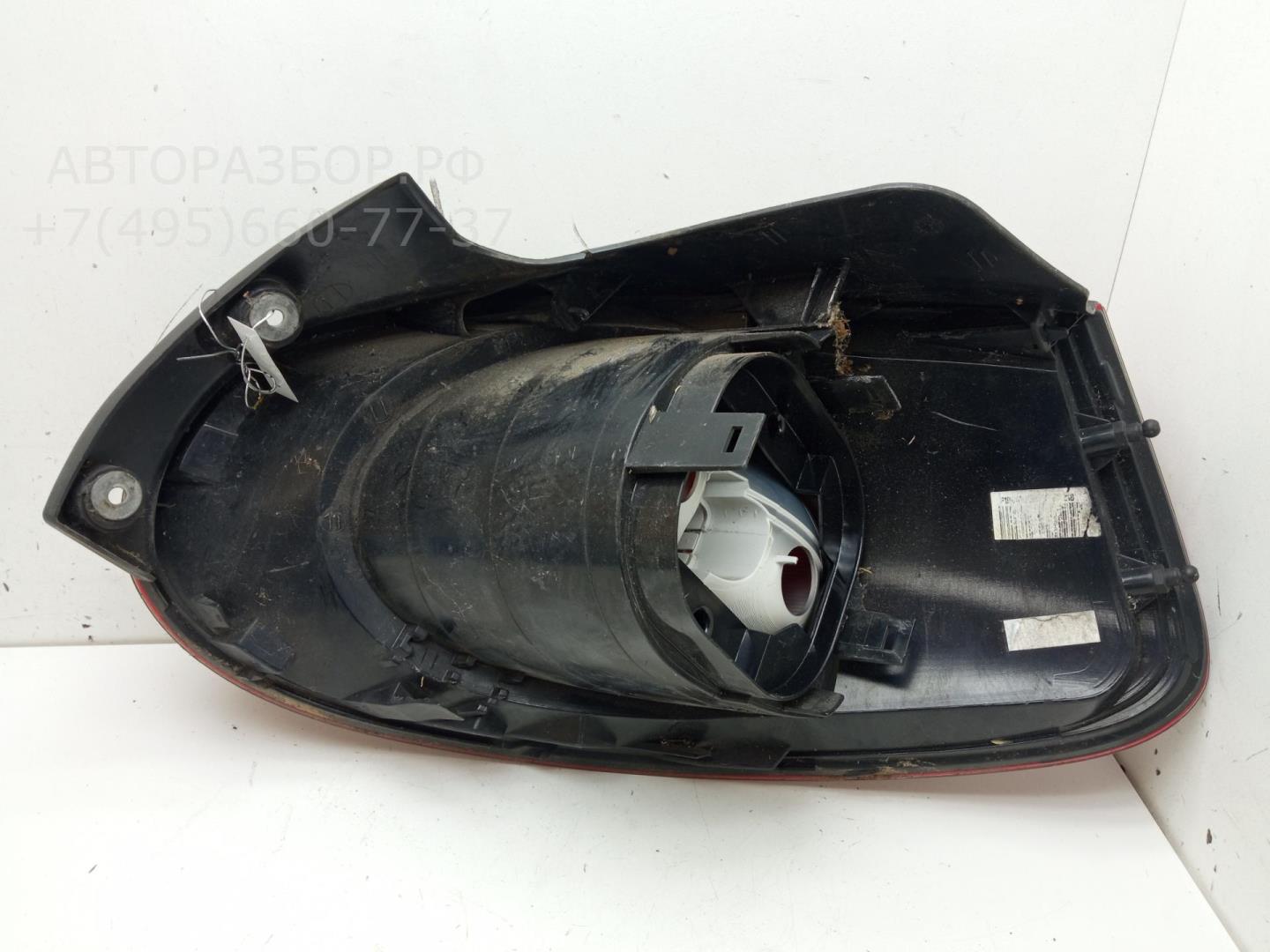 Фонарь задний левый