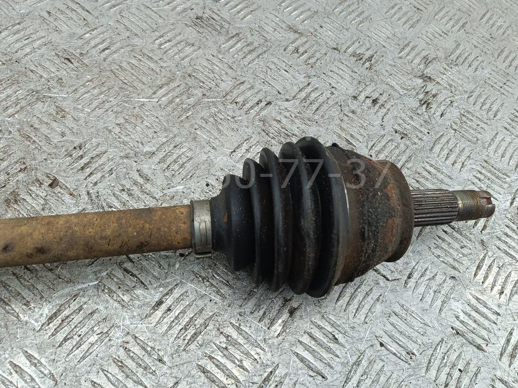 Полуось передняя правая