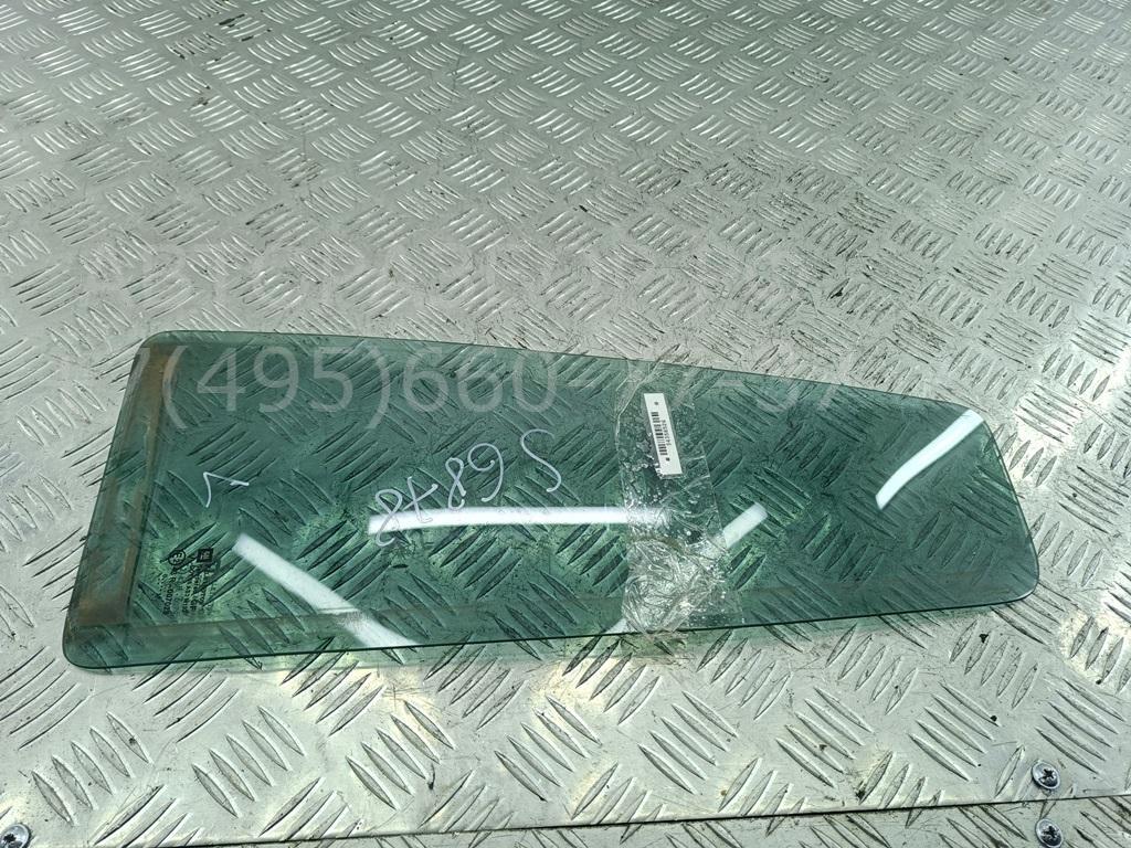 Стекло двери задней левой (форточка)