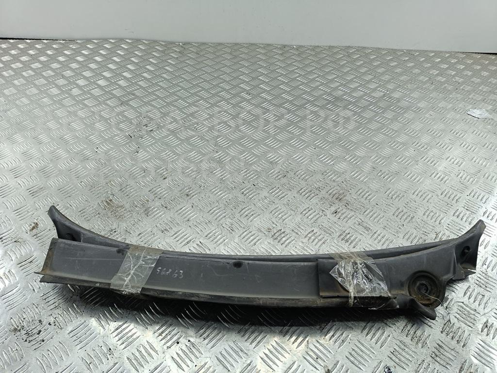 Решетка стеклоочистителей (Жабо)