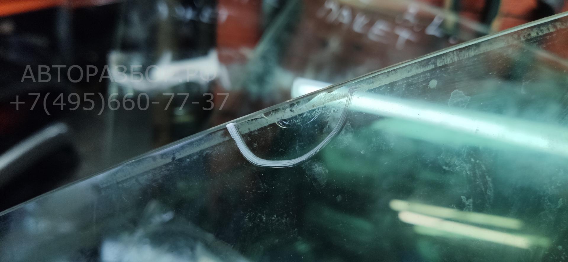 Стекло двери задней правой