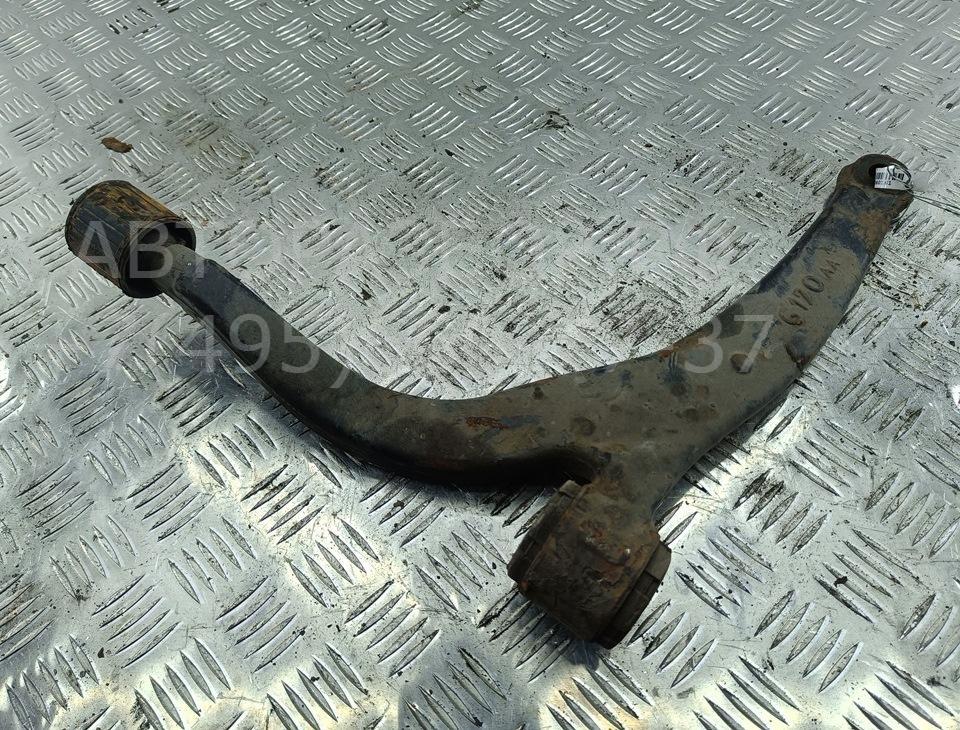 Рычаг передний левый