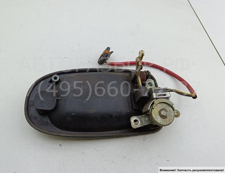 Ручка двери передней наружная правая