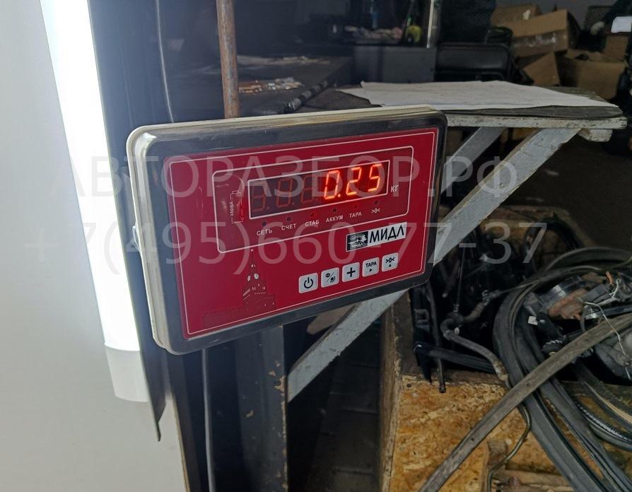 Накладка крышки багажника