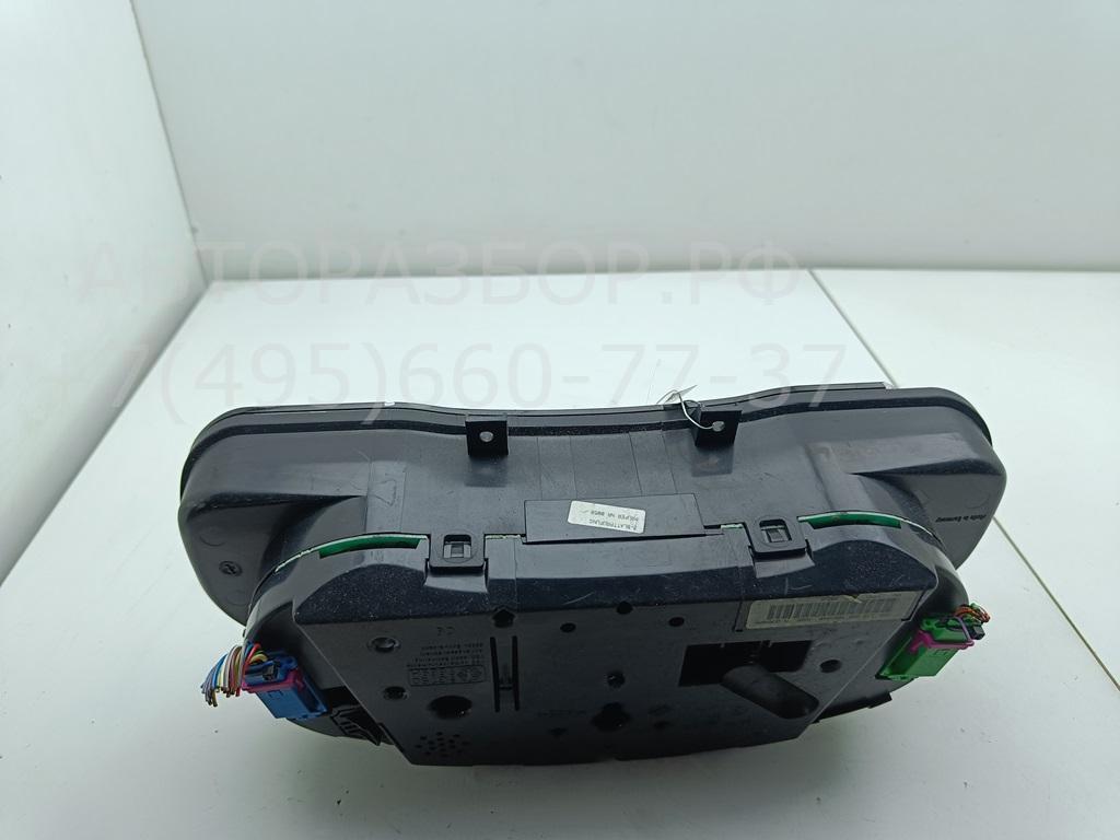 Панель приборов