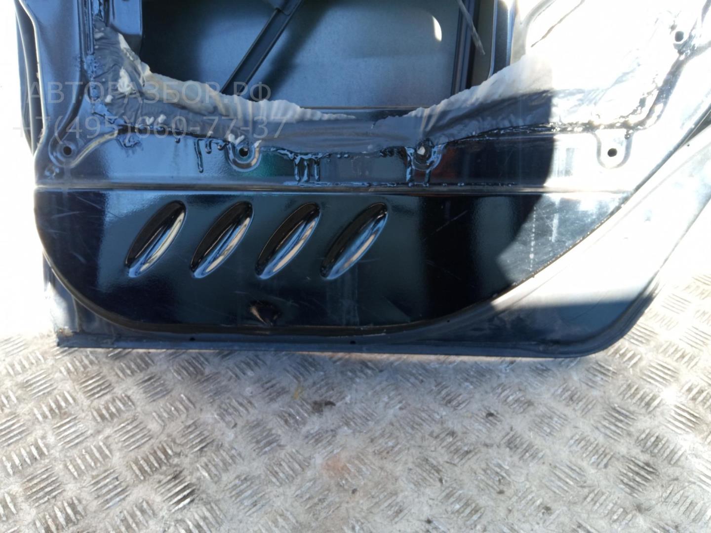 Дверь задняя правая