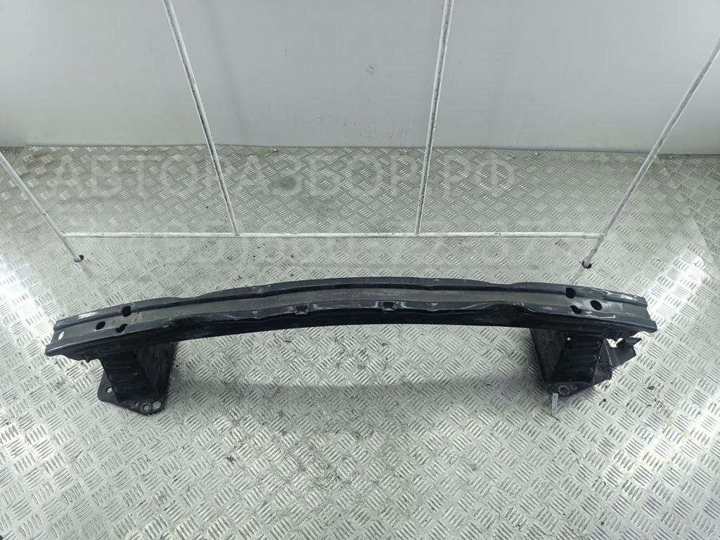 Усилитель переднего бампера