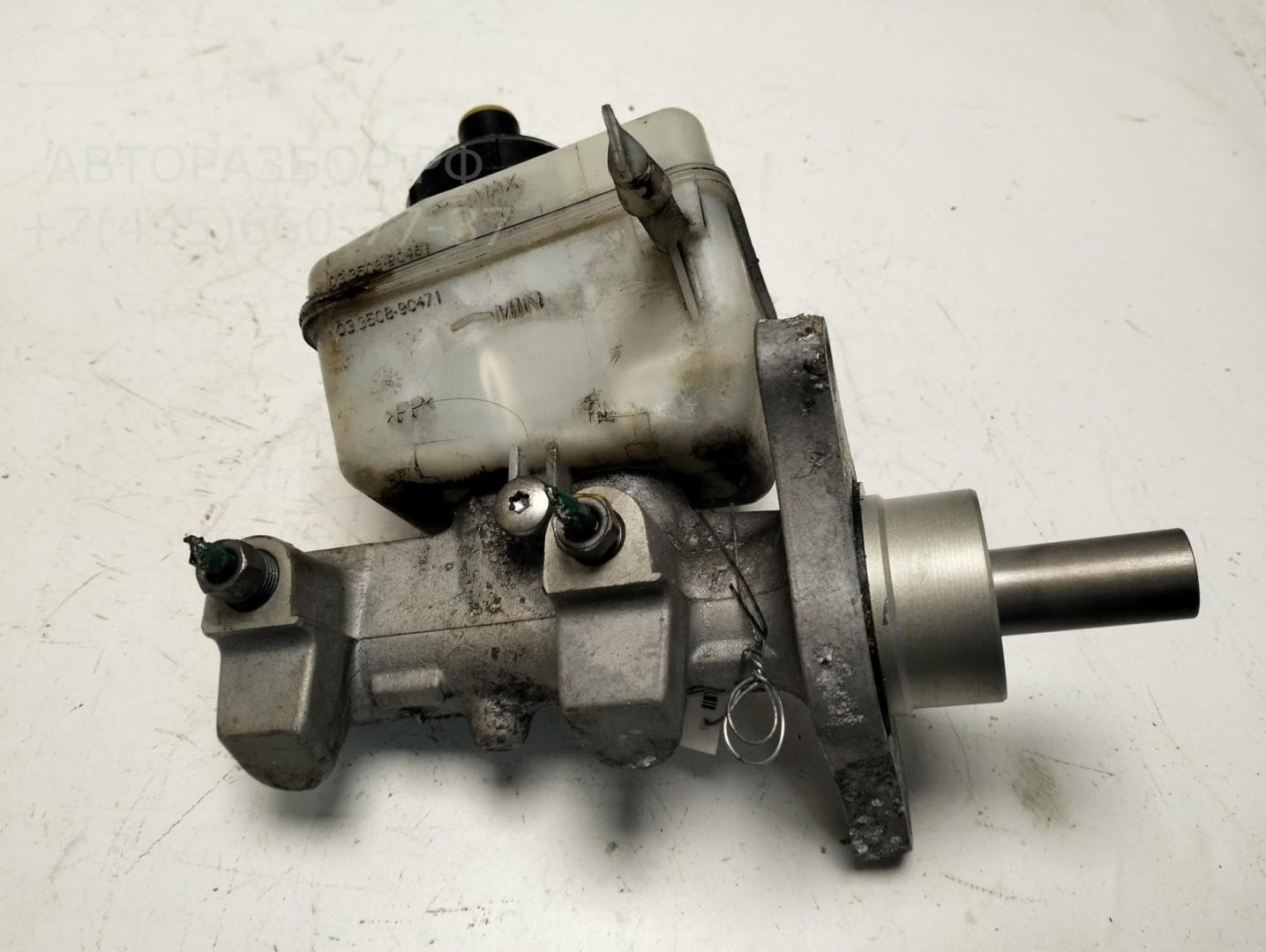 Цилиндр тормозной главный