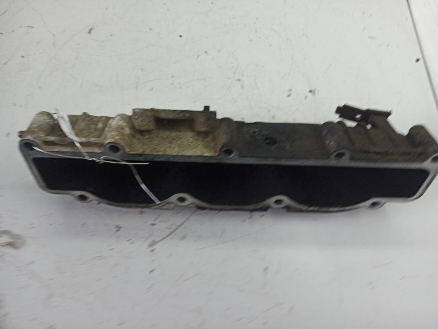 Коллектор впускной