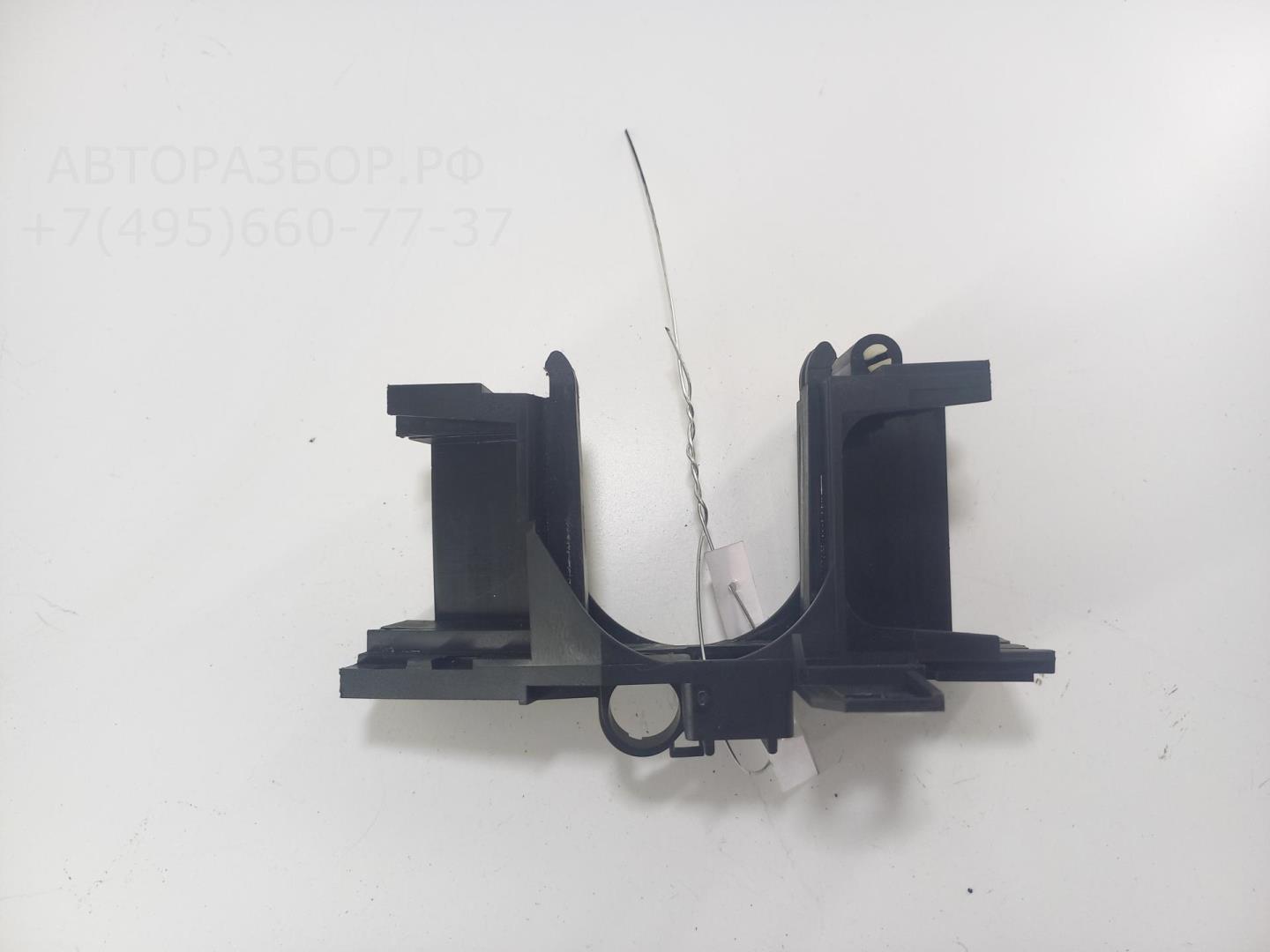 Кронштейн (сопут. товар)