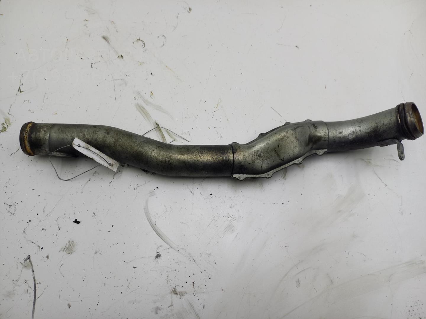 Трубка системы охлаждения