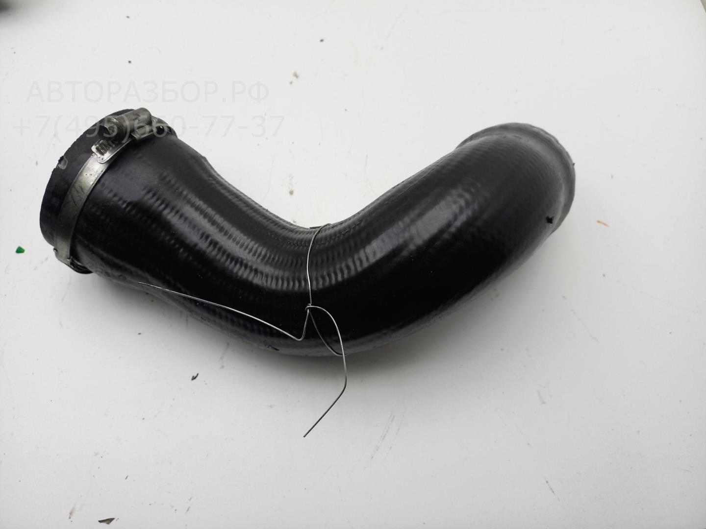 Патрубок интеркулера