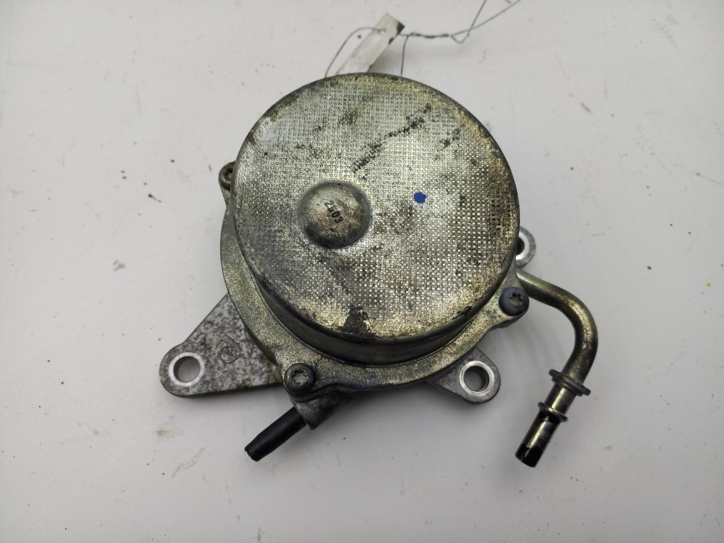 Насос вакуумный