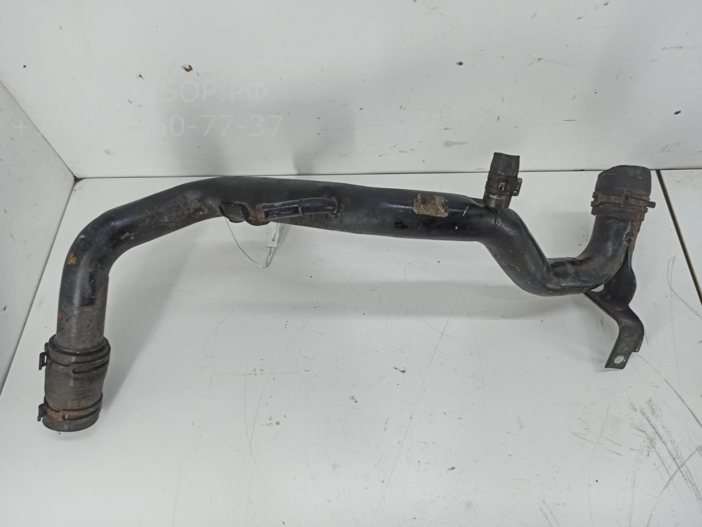 Трубка системы охлаждения