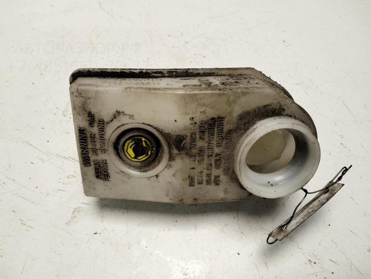 Бачок главного тормозного цилиндра