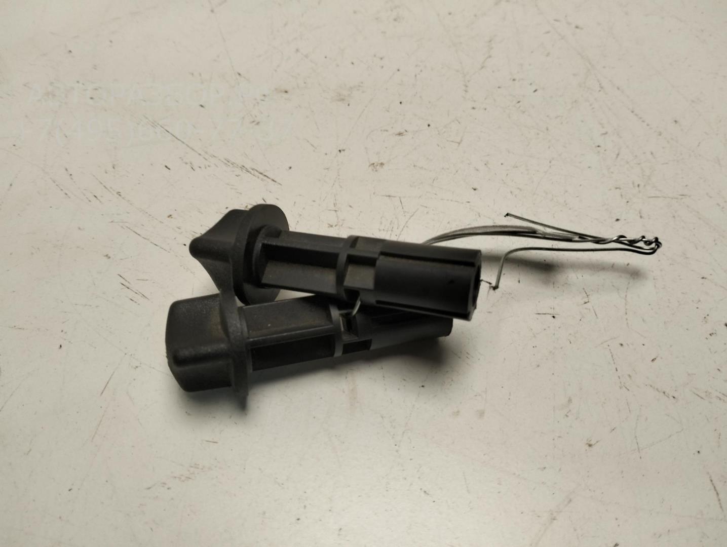 Крепеж фары