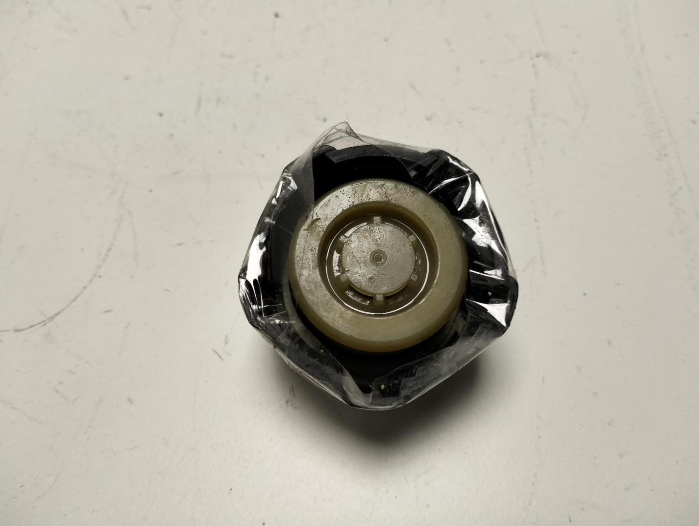 Крышка расширительного бачка