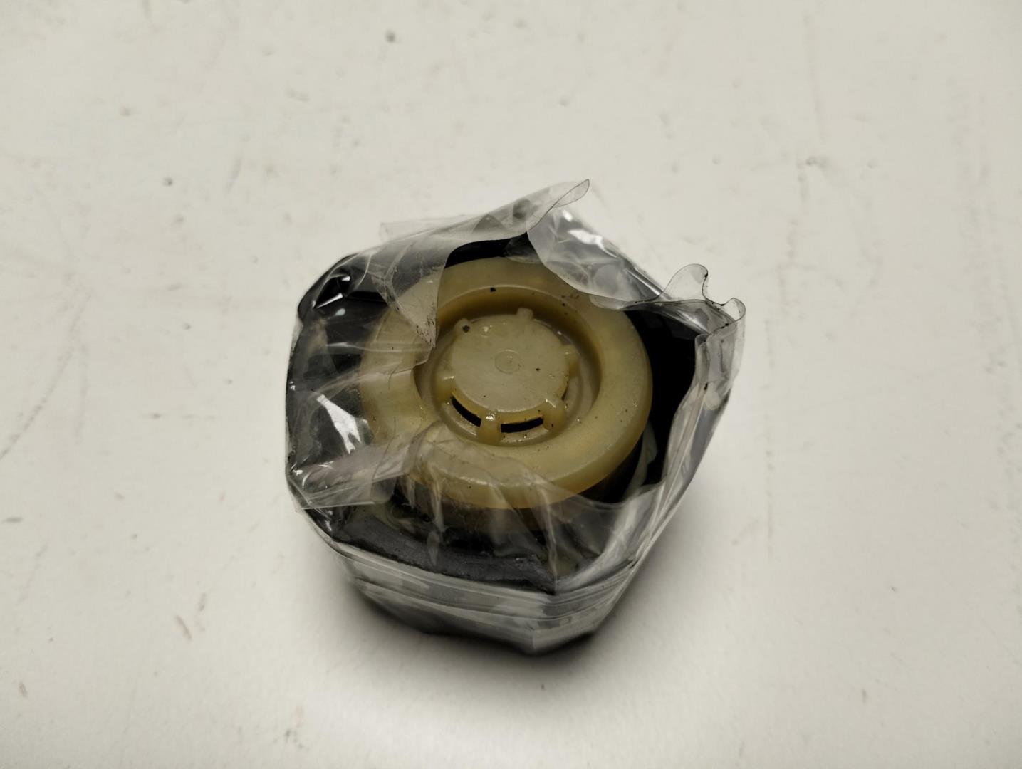 Крышка расширительного бачка