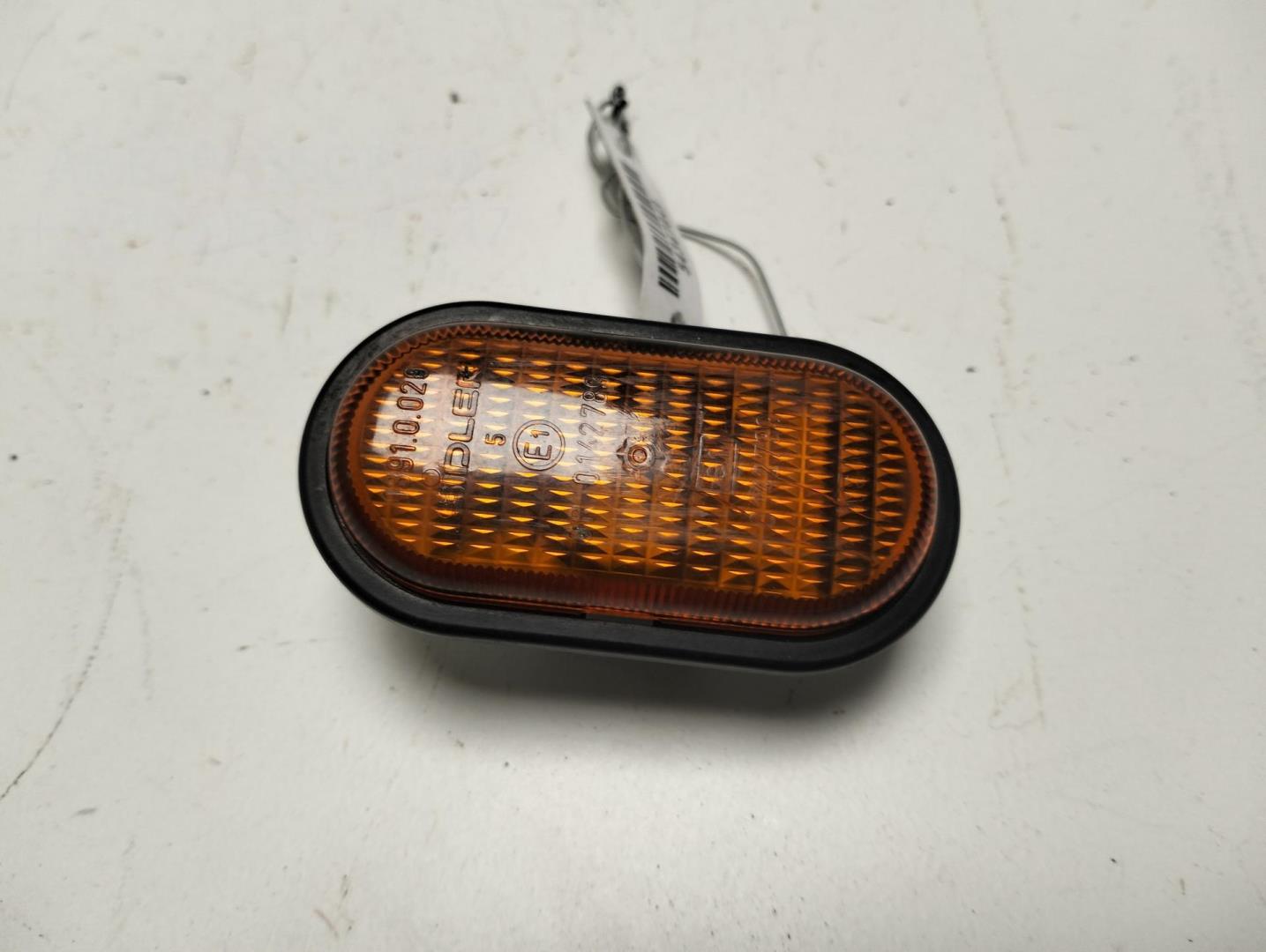 Указатель поворота правый