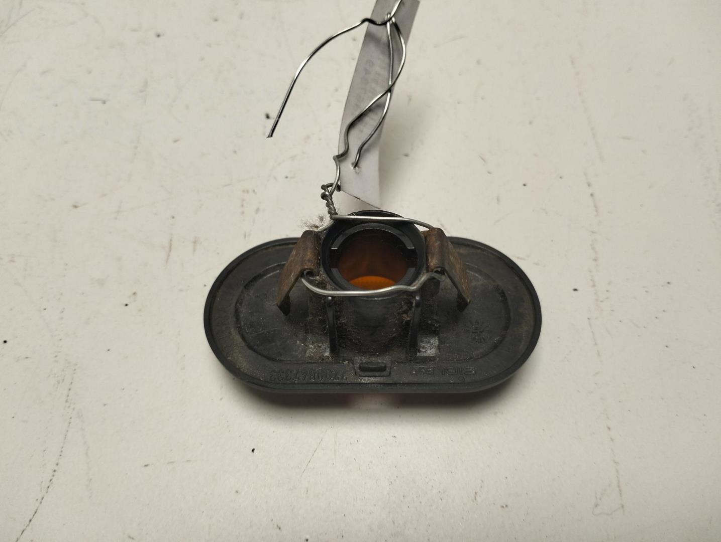 Указатель поворота правый