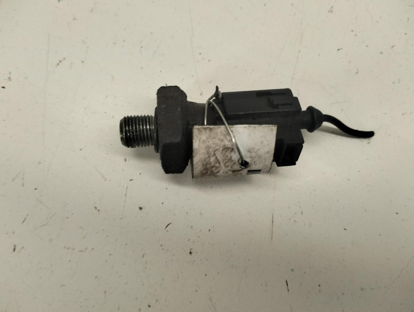 Датчик давления масла