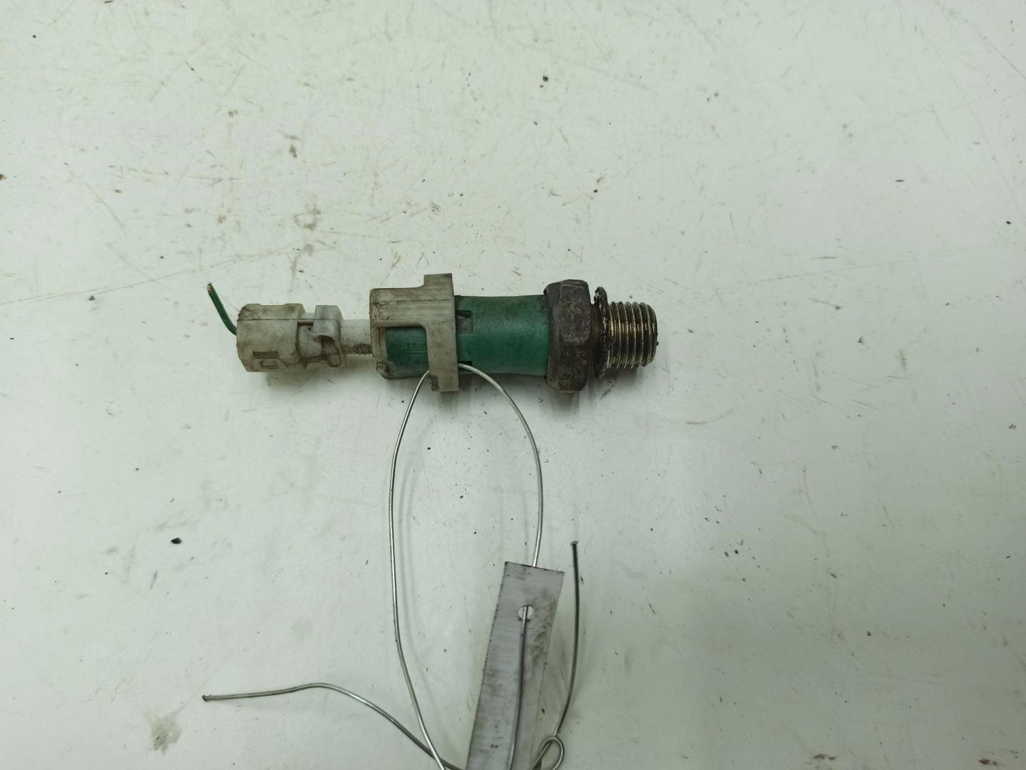 Датчик давления масла