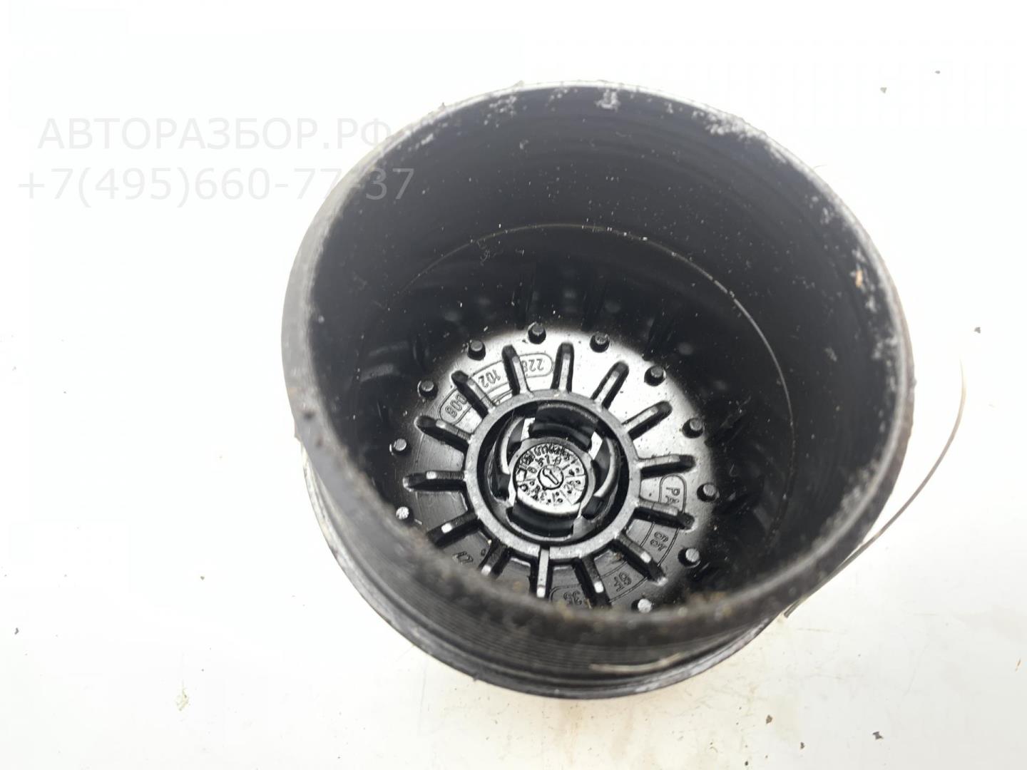 Крышка масляного фильтра