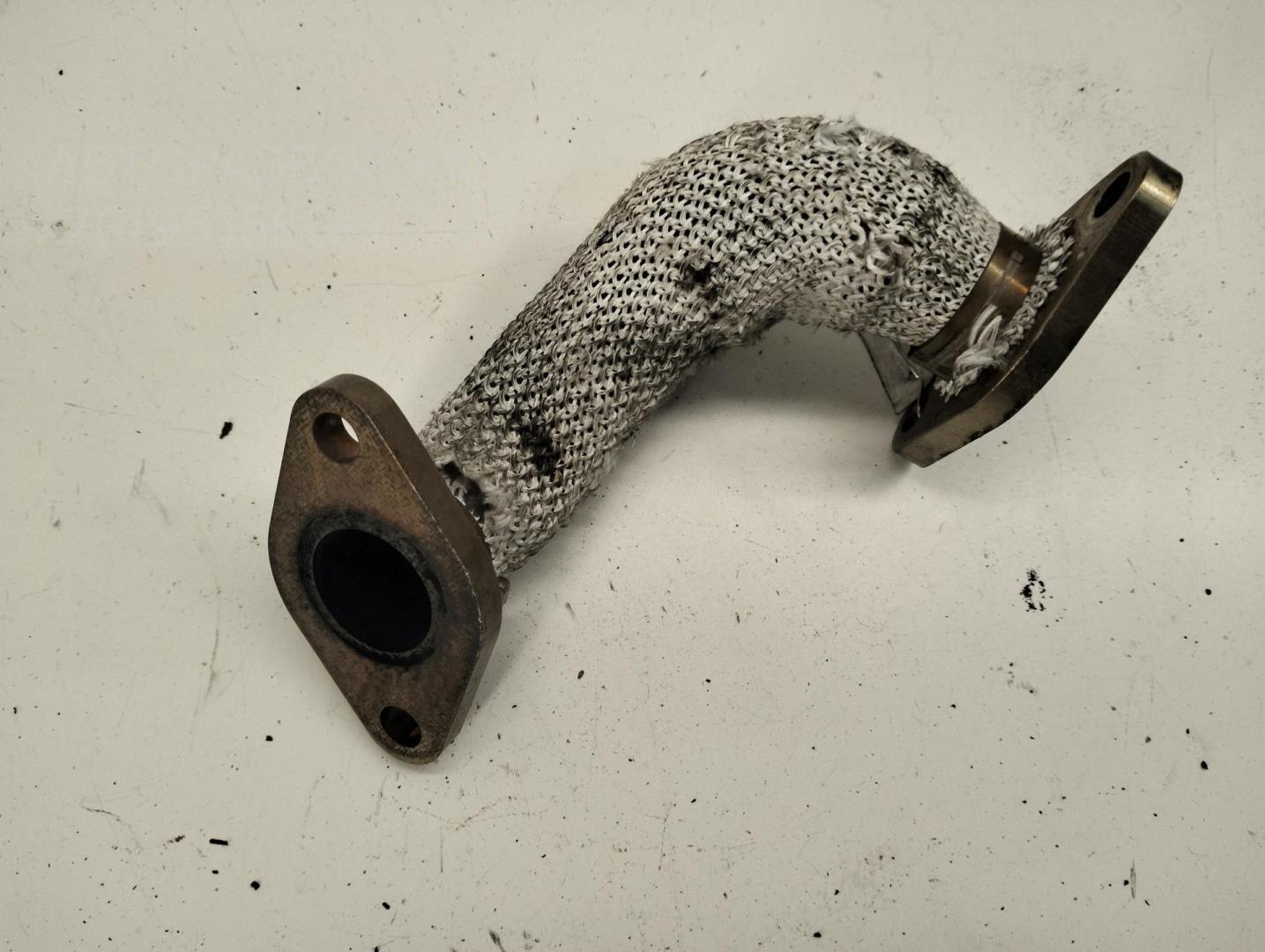 Трубка картерных газов