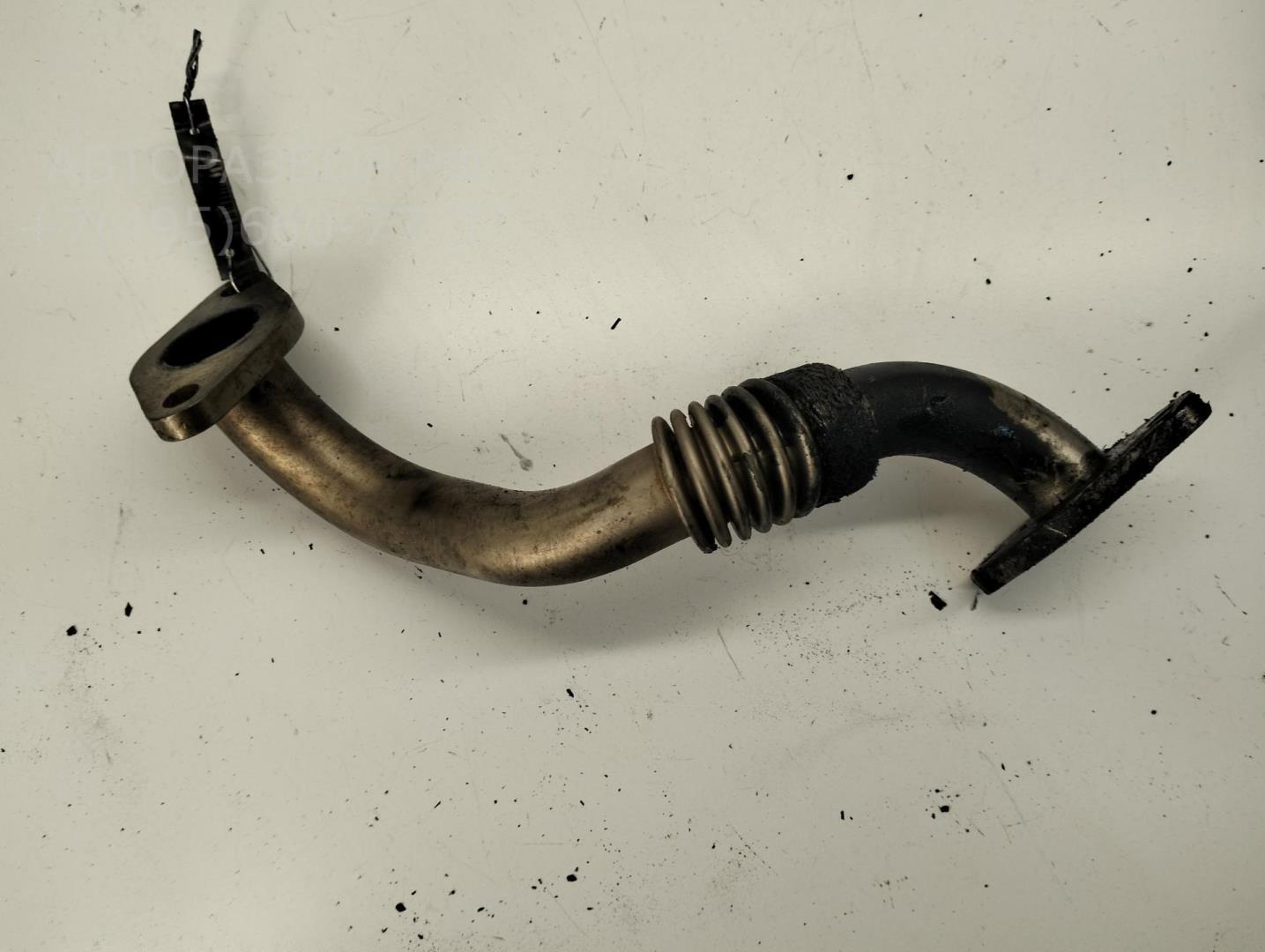 Трубка картерных газов