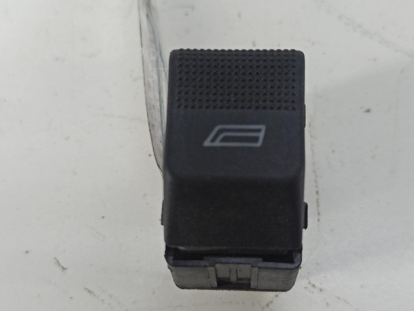 Кнопка стеклоподъемника