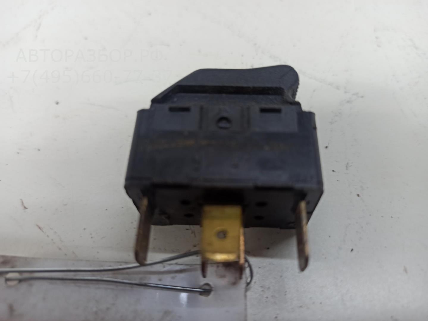 Кнопка стеклоподъемника