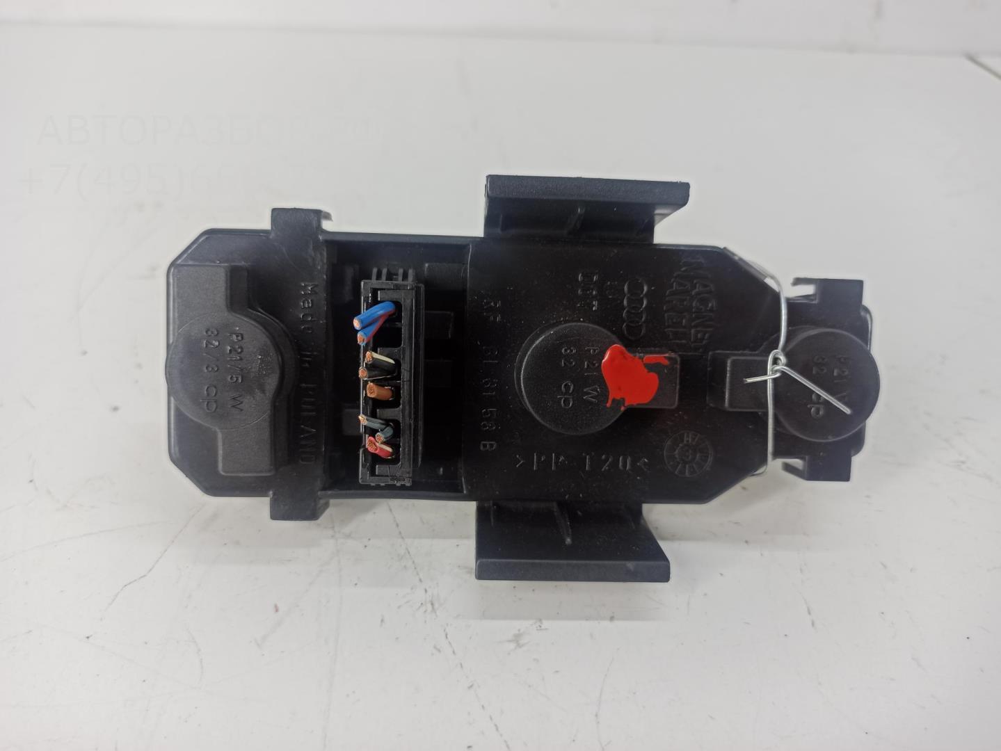 Плата заднего фонаря левого