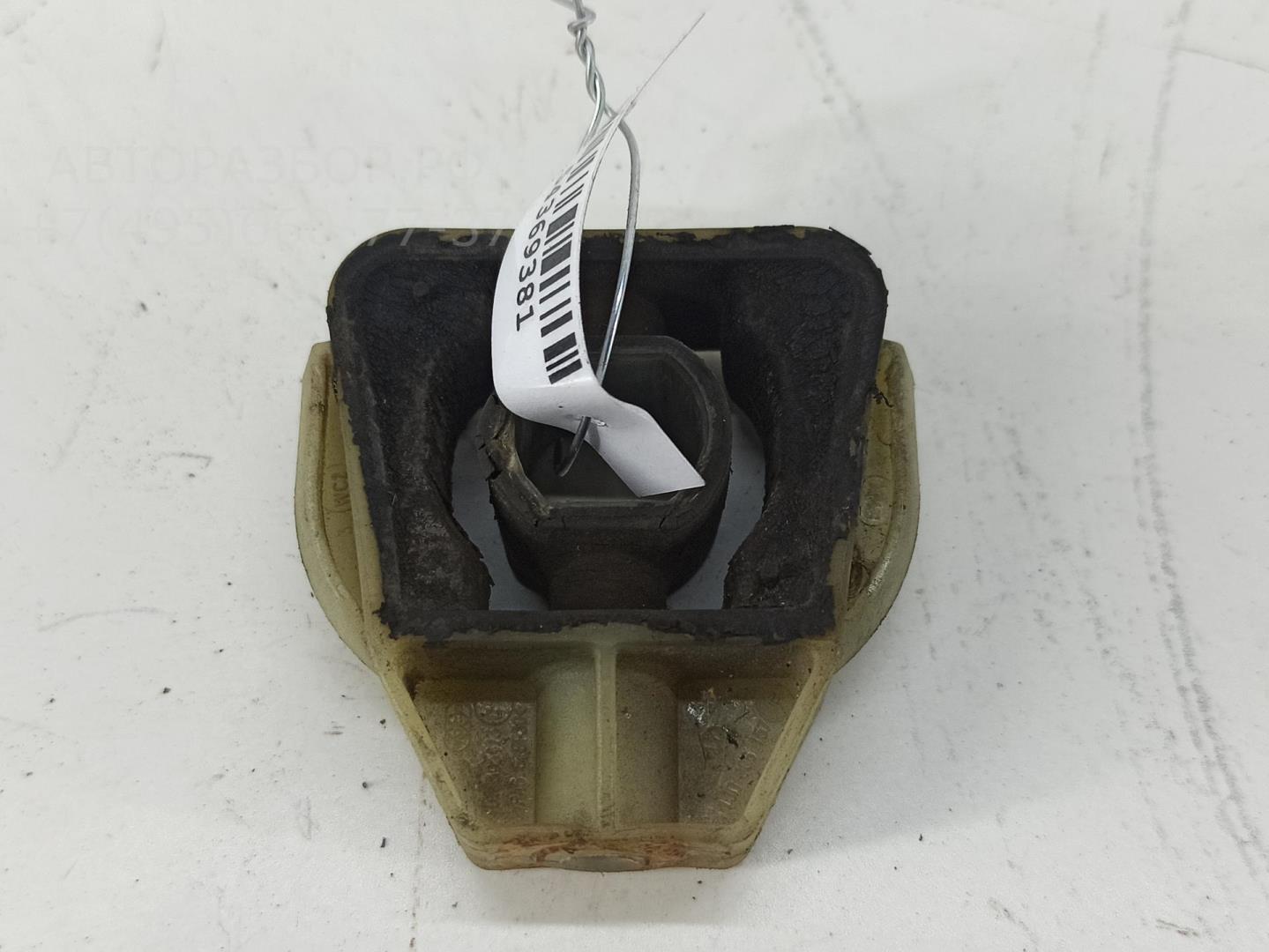 Кронштейн радиатора