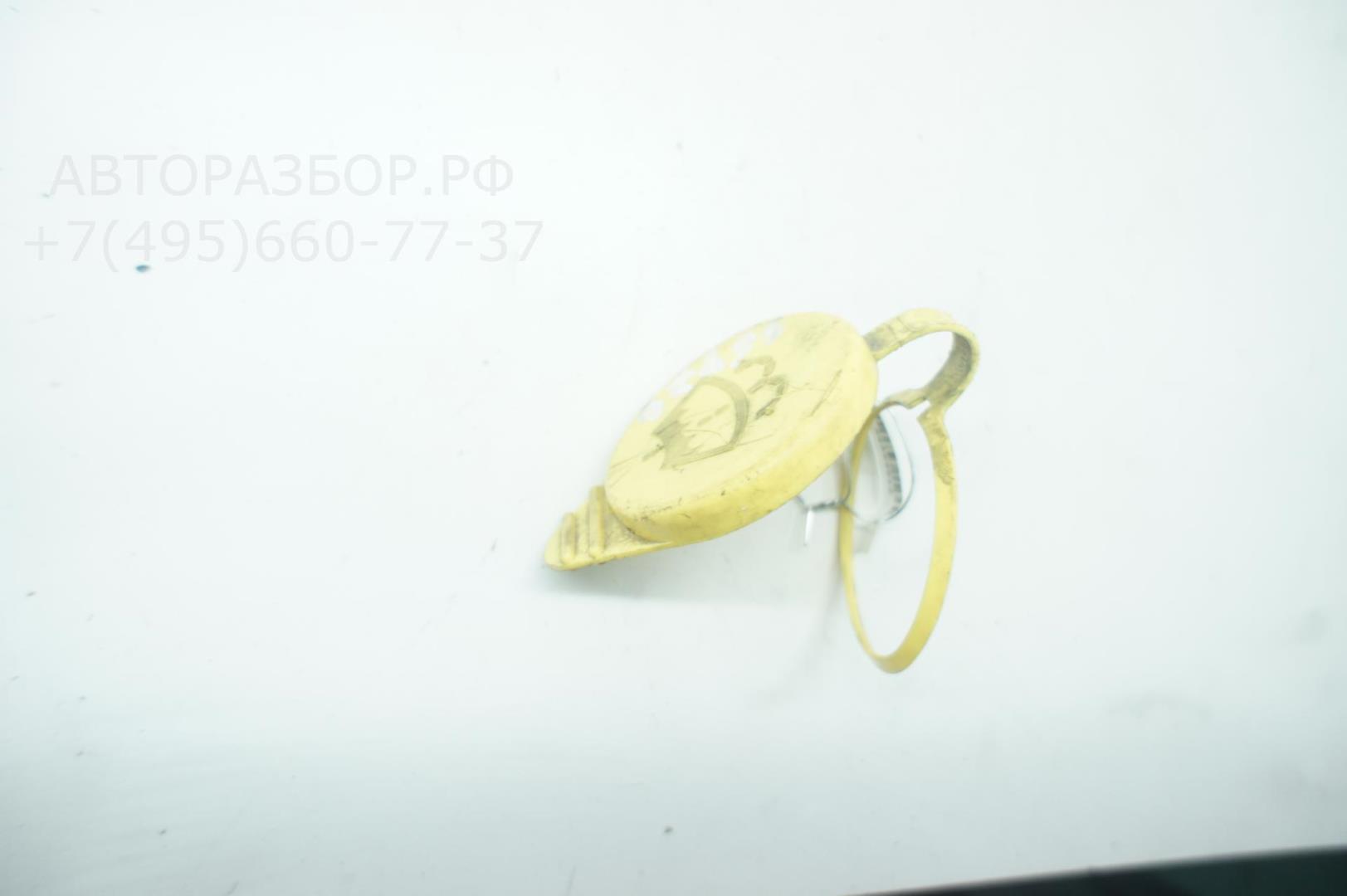 Крышка бачка омывателя