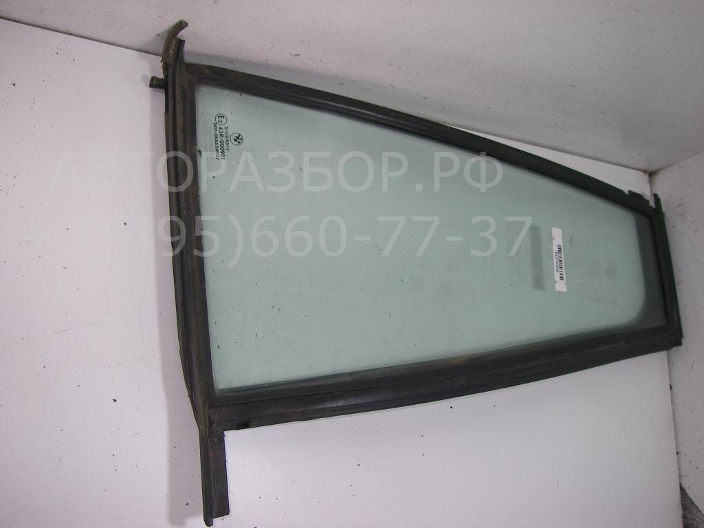 Стекло двери задней левой (форточка)