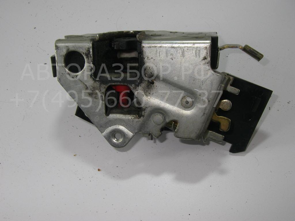 Замок двери задней левой