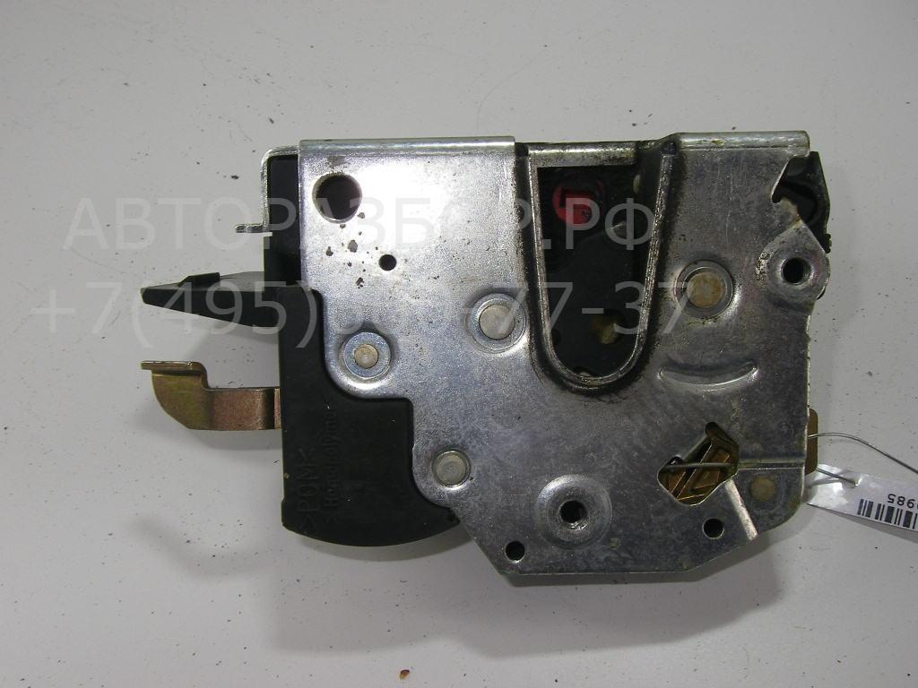 Замок двери задней левой