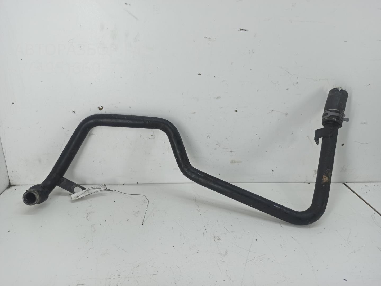 Трубка системы охлаждения