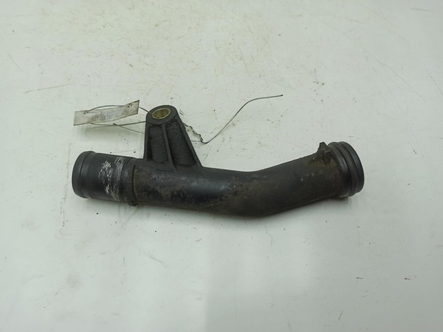 Трубка системы охлаждения для Laguna (X56) 1993-2001