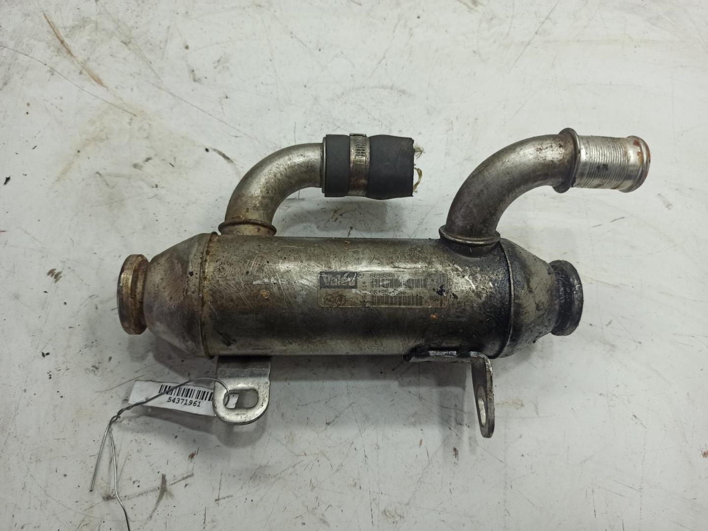 Тройник вентиляции картерных газов