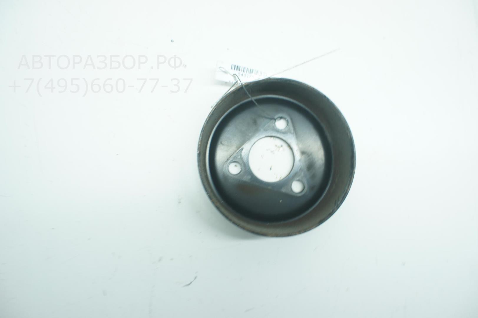 Шкив водяного насоса (помпы)