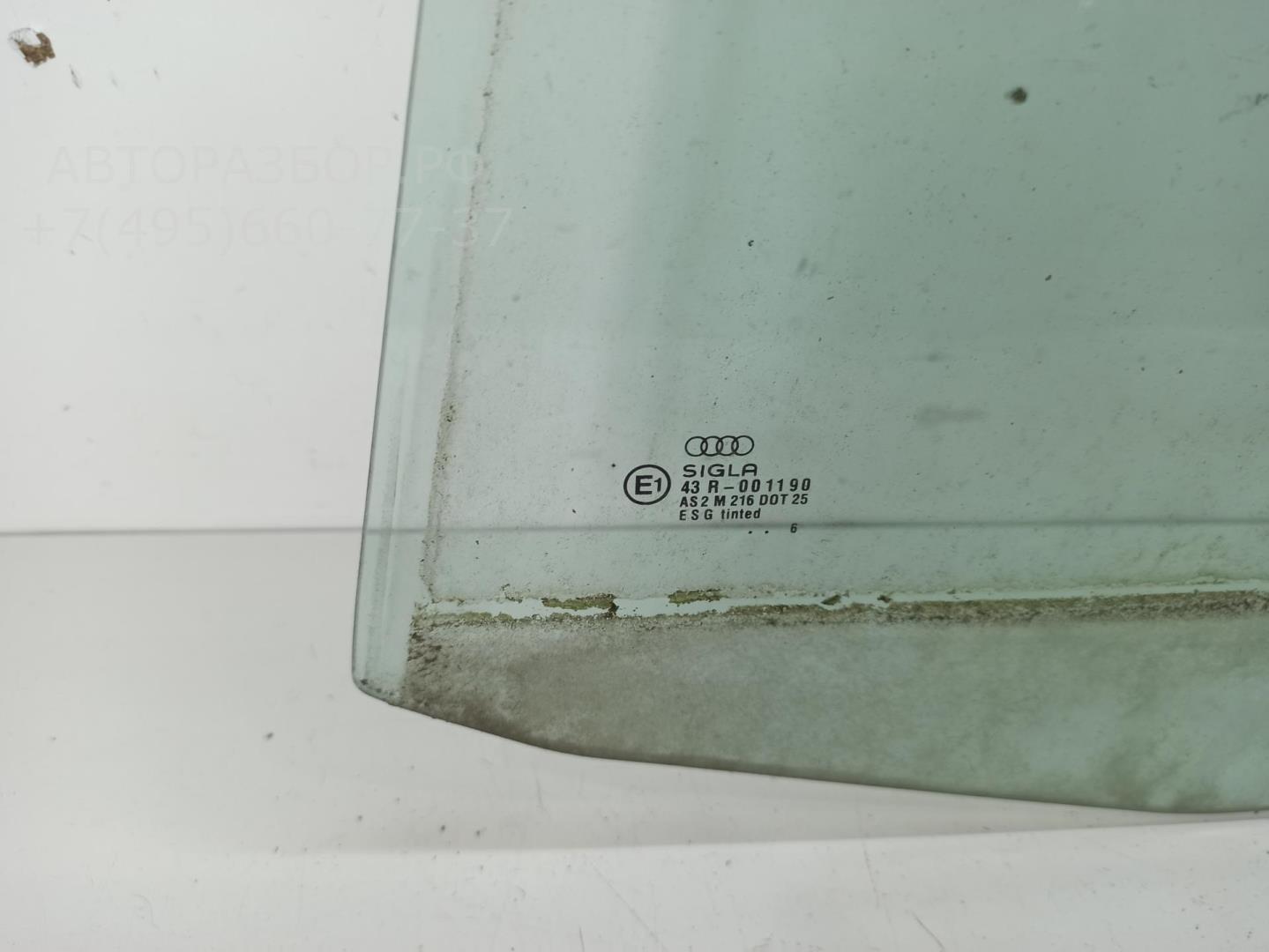 Стекло двери задней левой