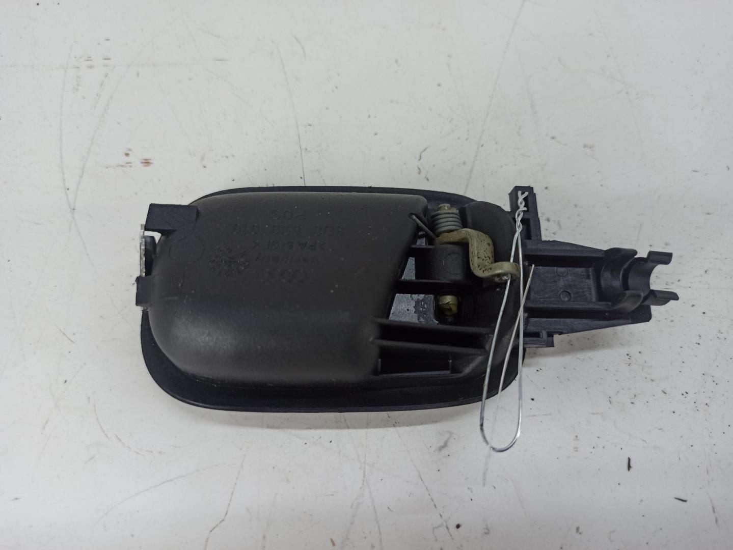 Ручка двери задней внутренняя левая