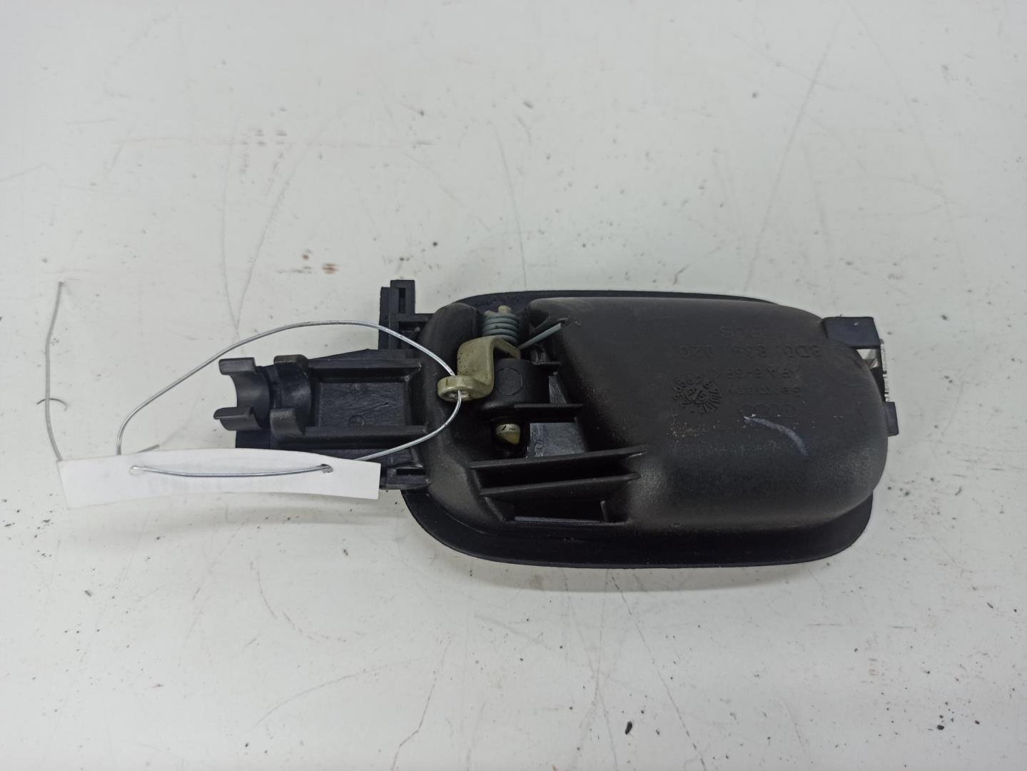 Ручка двери задней внутренняя правая