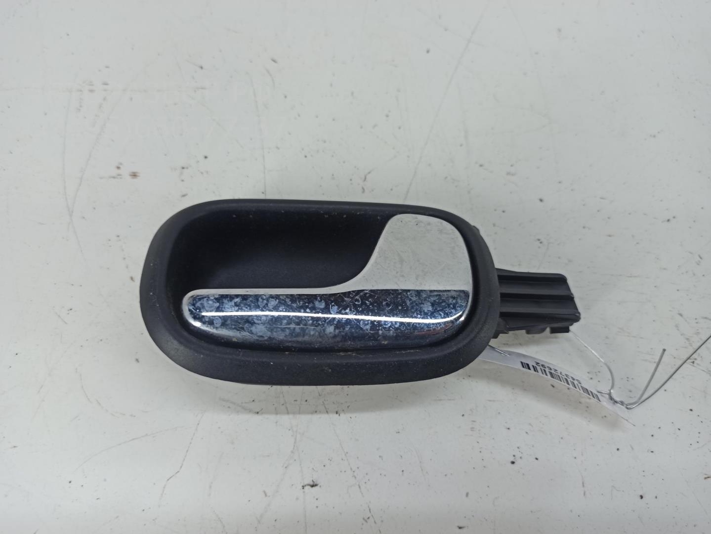 Ручка двери задней внутренняя правая