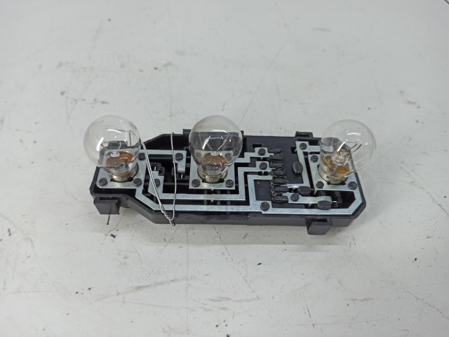 Плата заднего фонаря правого