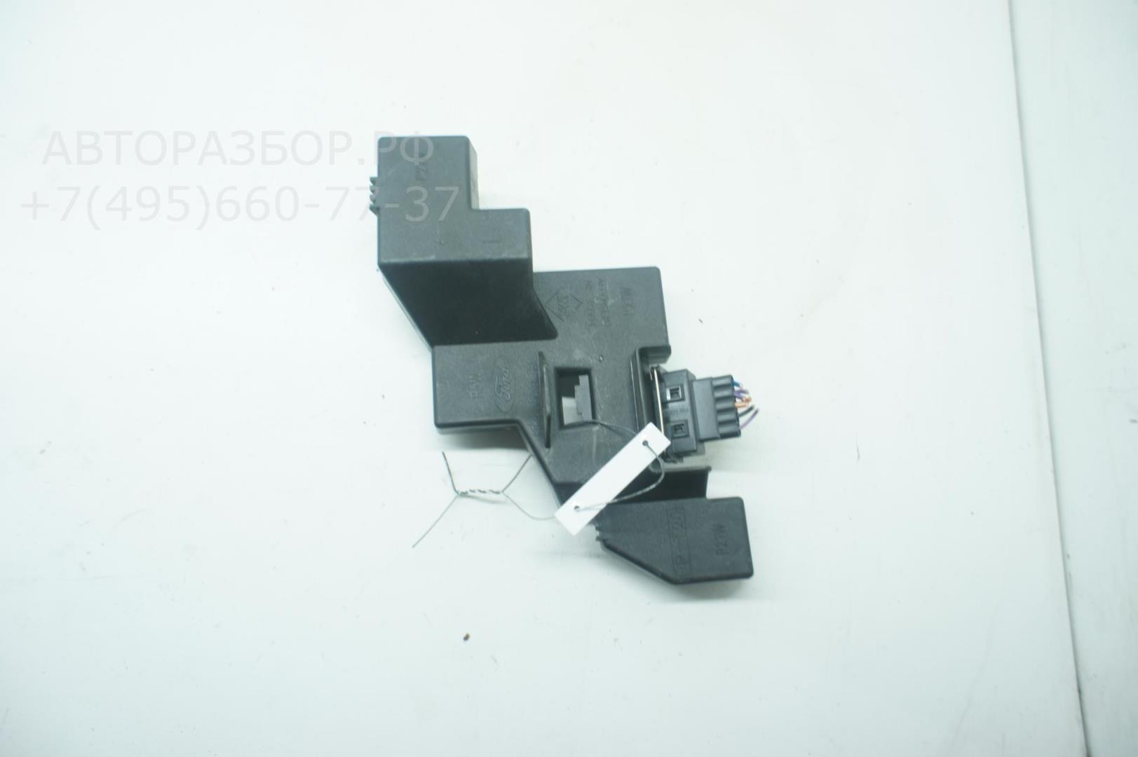 Плата заднего фонаря левого